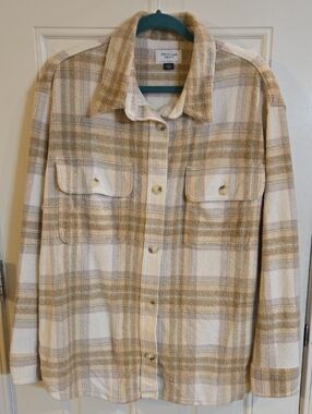 American Eagle Neutral Plaid Shacket in Cream and Brown